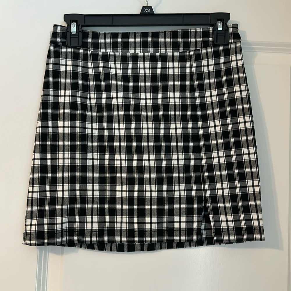 garage pleaded skirt